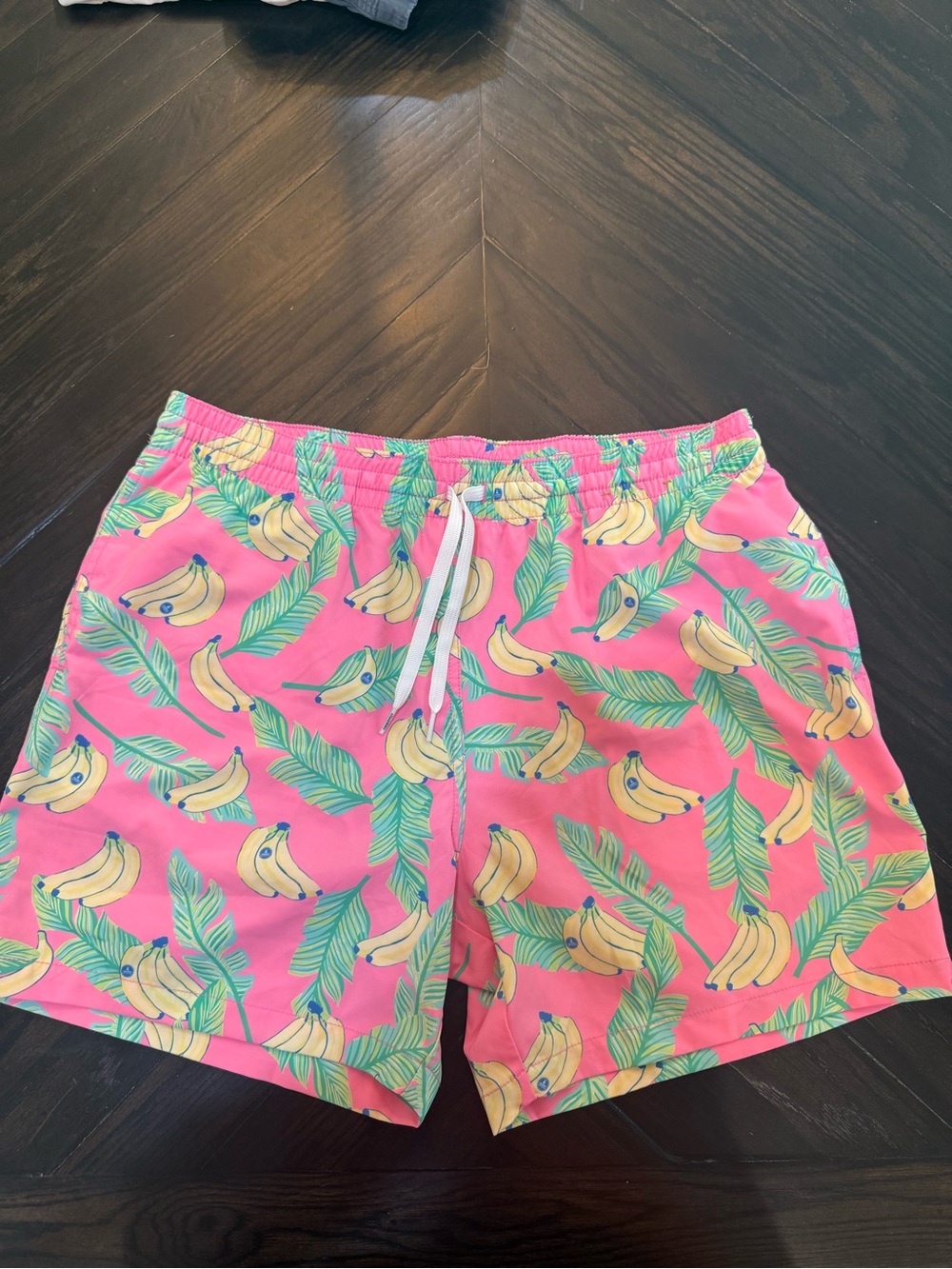 chubbies Pink Banana Leaf Print Swim Trunks